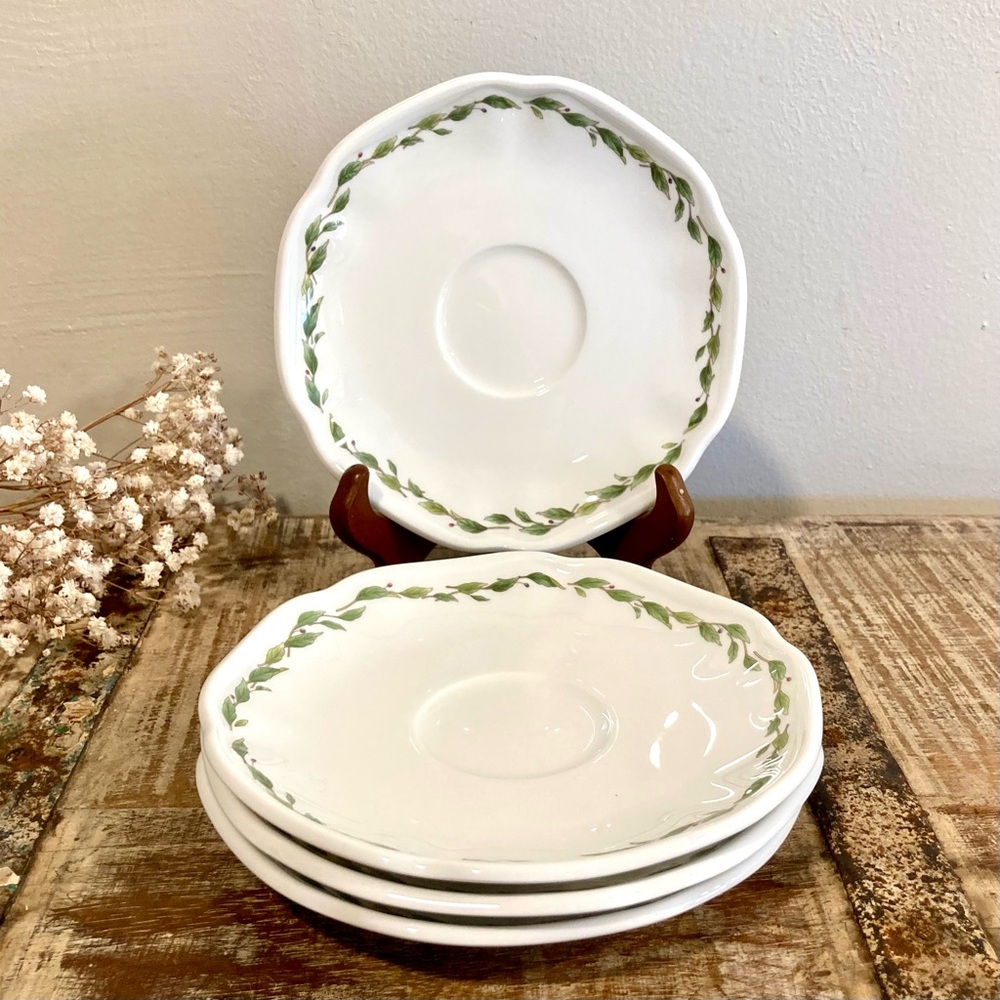 Noritake Casual Gourmet Garden Set of 4 Saucers 7940/1 6.5” Green Leaf Design